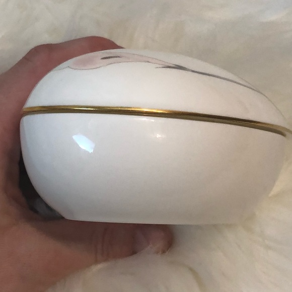 VINTAGE MIKASA HEART TRINKET HOLDER - Picture 4 of 8